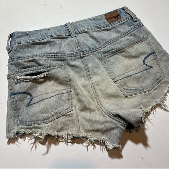 American Eagle Light Wash Distressed Cut Off Shorts Frayed Hem - Picture 4 of 8